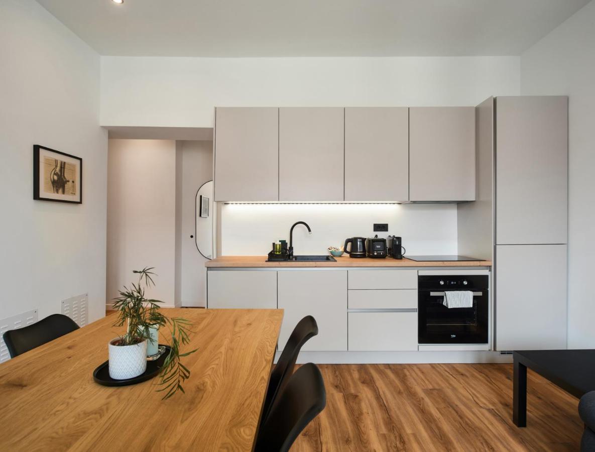 Cali & Rio Apartments By Irundo Zagabria Esterno foto